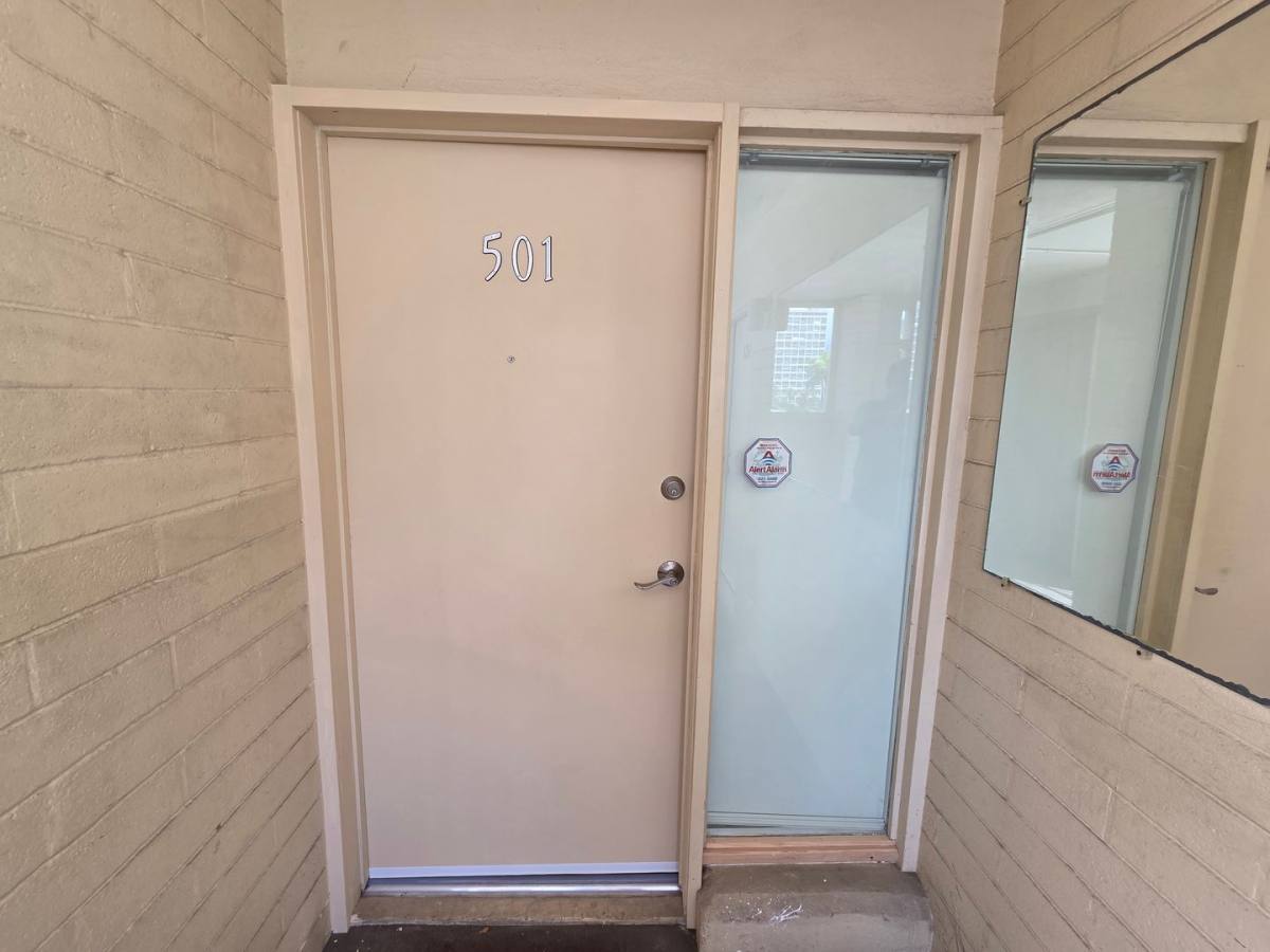 Apartment for rent at 426 Namahana St, Honolulu, HI 96815