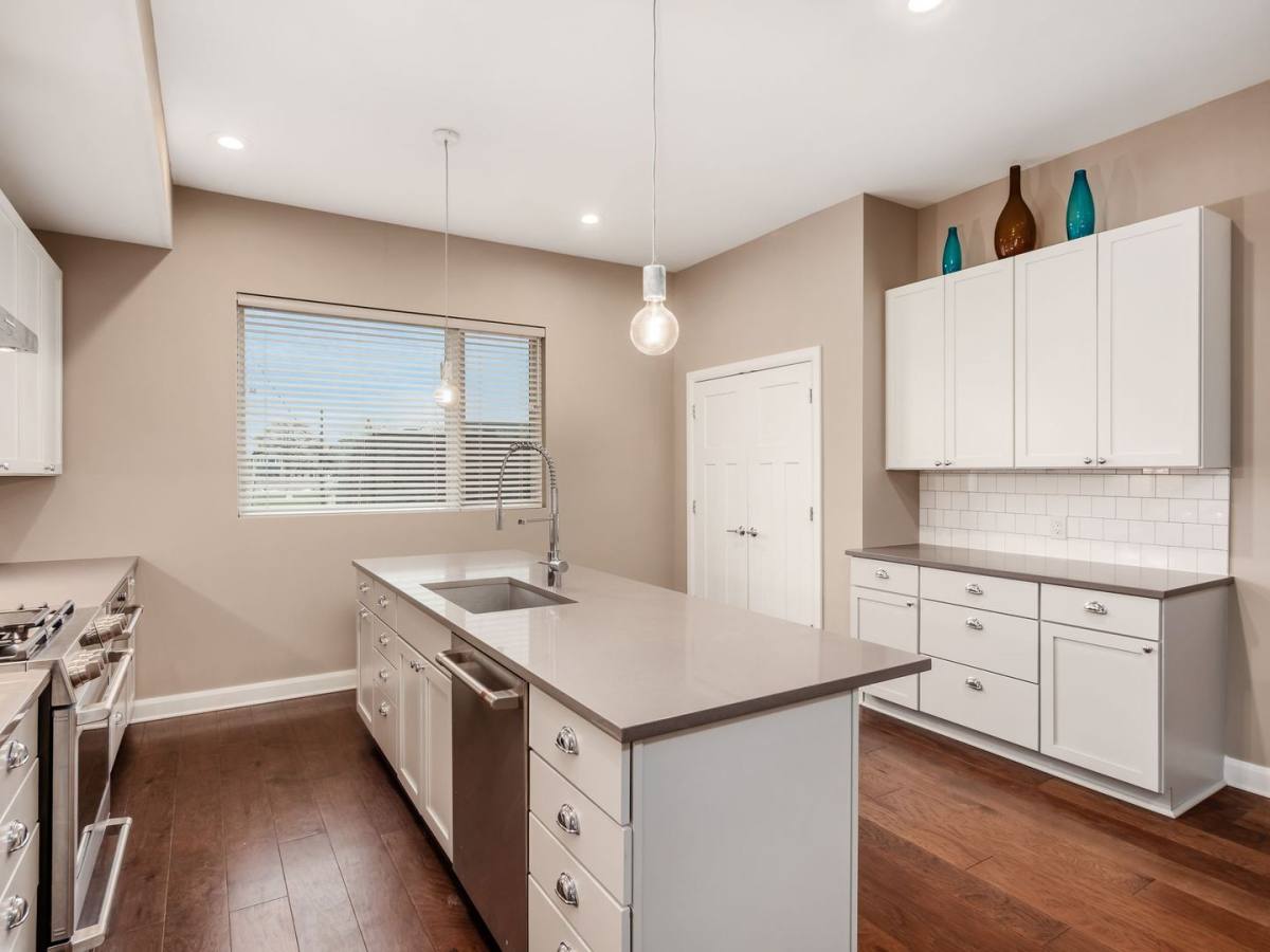 Condo for rent at 1147 N 4th St, Columbus, OH 43201