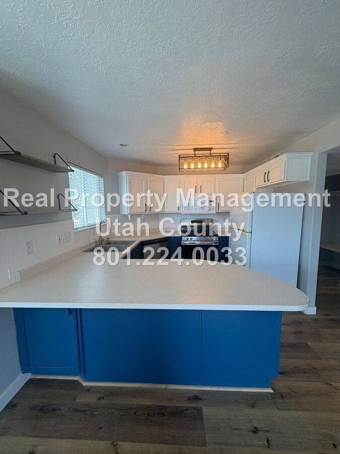 Condo for rent at 2120 N Morningstar Dr, Lehi, UT 84043