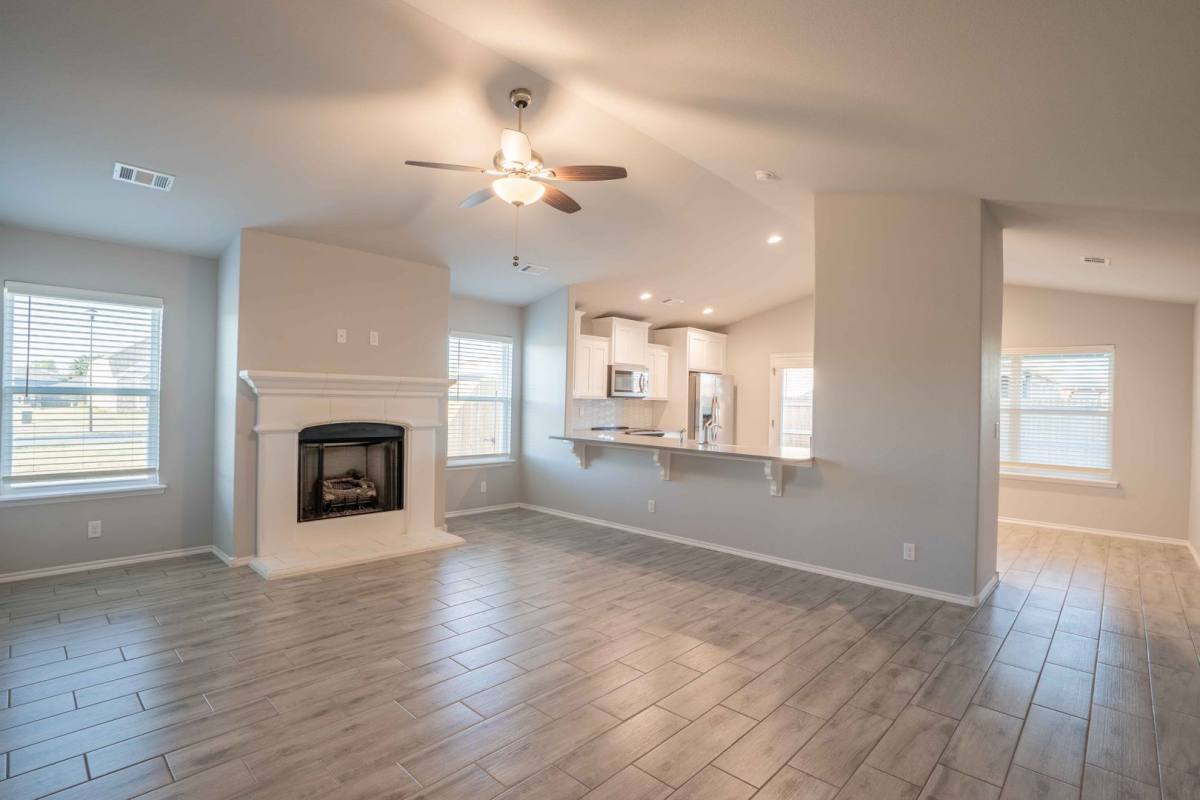 House for rent at 12505 N 130th E Ave, Collinsville, OK 74021
