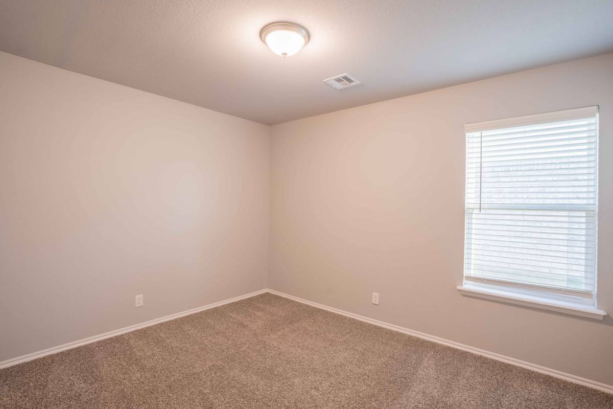 House for rent at 12505 N 130th E Ave, Collinsville, OK 74021