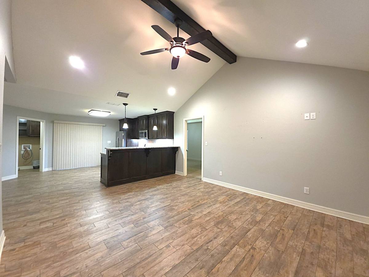 House for rent at 1424 Dogwood St, Tyler, TX 75701