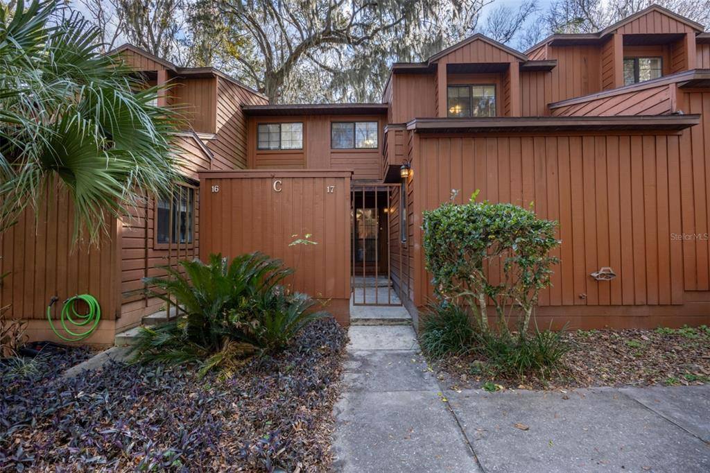 Townhouse for rent at 900 SW 62nd Blvd #900C17, Gainesville, FL 32607