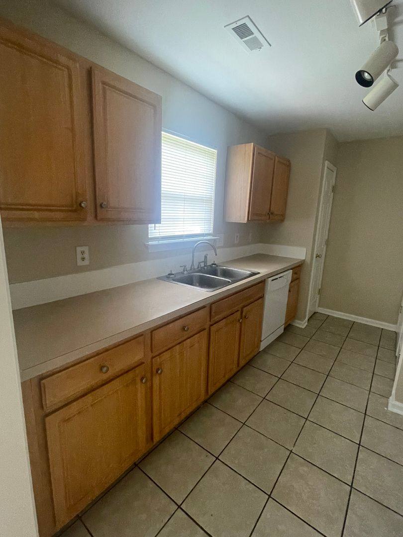 House for rent at 4604 Palm Breeze Lane, Charlotte, NC 28208