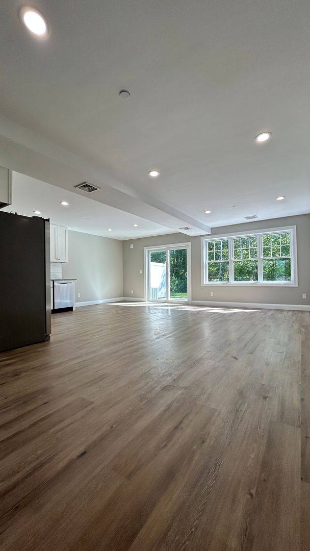 Apartment for rent at 2188 Braley Rd, New Bedford, MA 02745