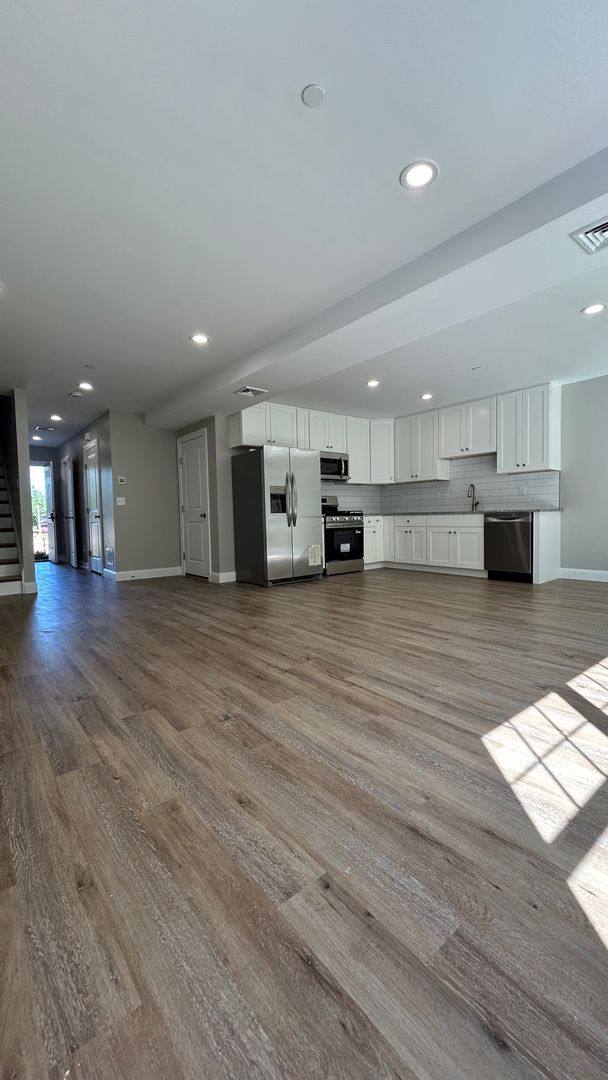 Apartment for rent at 2188 Braley Rd, New Bedford, MA 02745