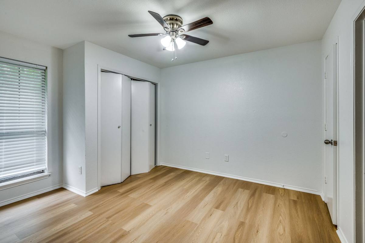 Townhouse for rent at 117 Peachtree Court #A, Kennedale, TX 76060