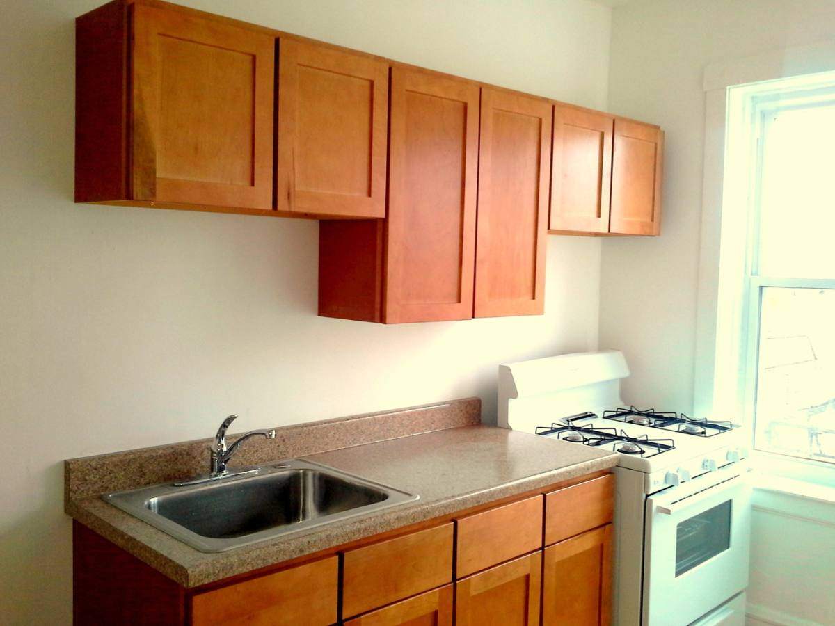 Apartment for rent at 4014-22 W Melrose, Chicago, IL 60641