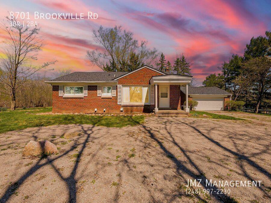House for rent at 8701 Brookville Rd, Plymouth, MI 48170