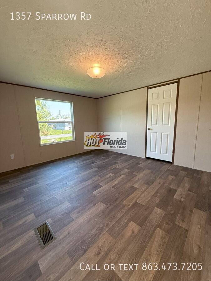 Apartment for rent at 1357 Sparrow Rd, Wauchula, FL 33873