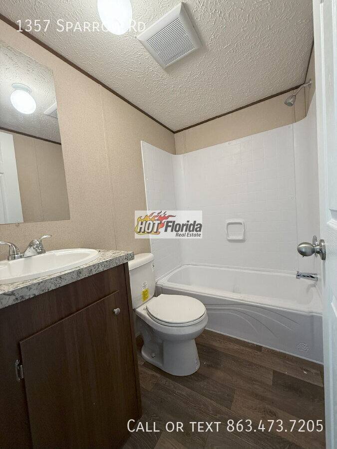 Apartment for rent at 1357 Sparrow Rd, Wauchula, FL 33873
