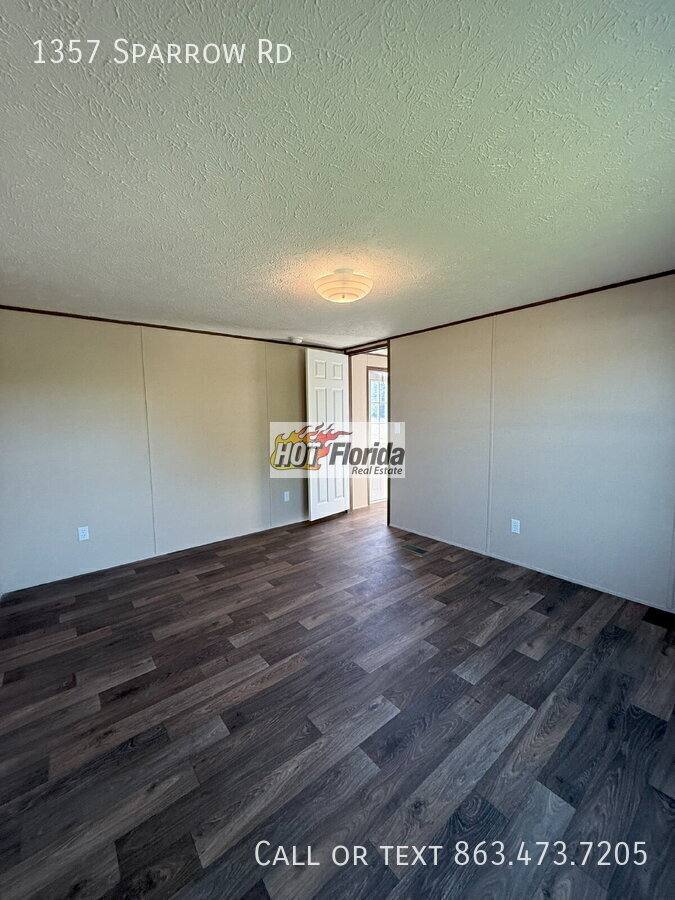 Apartment for rent at 1357 Sparrow Rd, Wauchula, FL 33873