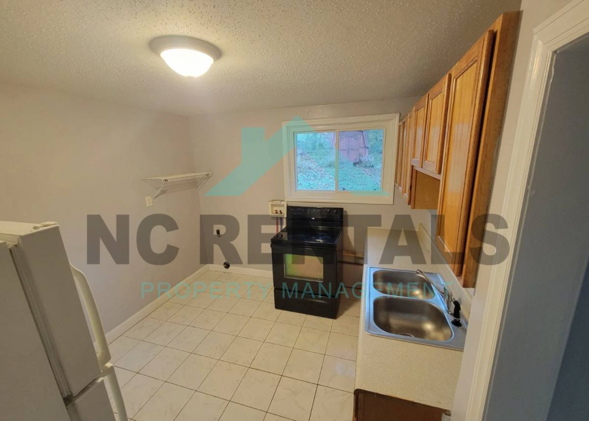 House for rent at 3211 Donnell St, Greensboro, NC 27405