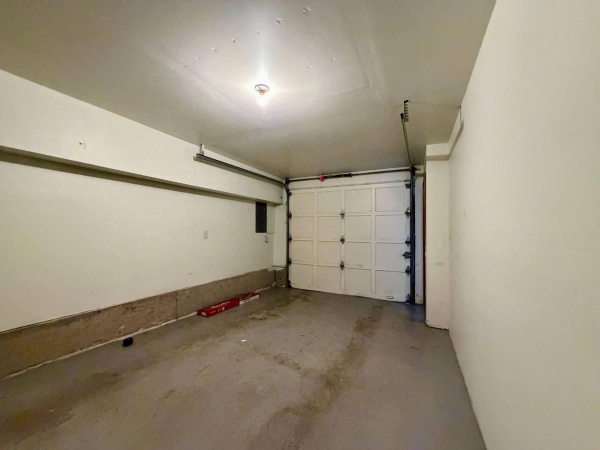 Apartment for rent at 4465 - 4469 SW Garden Home Rd, Portland, OR 97219
