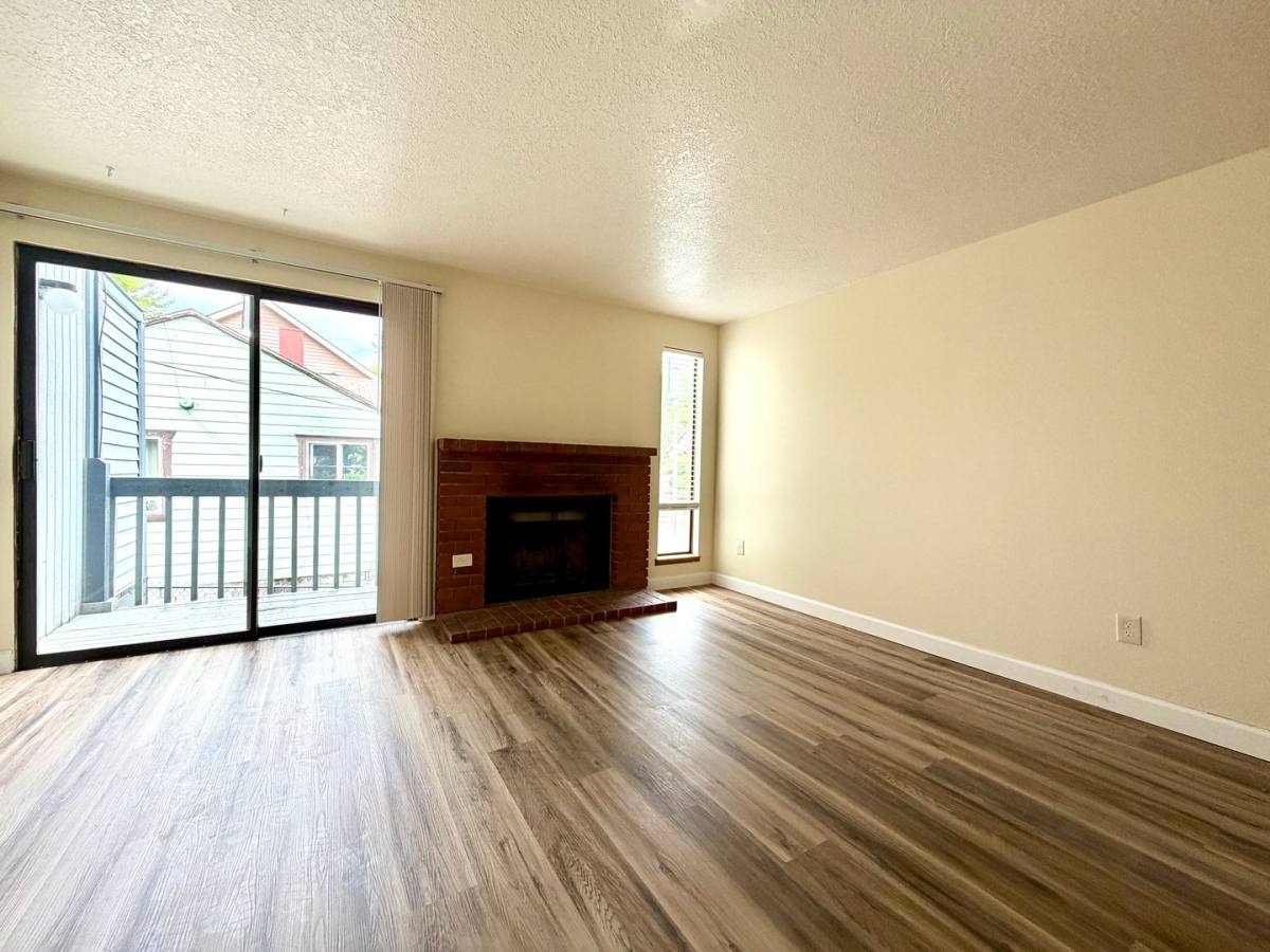 Apartment for rent at 4465 - 4469 SW Garden Home Rd, Portland, OR 97219