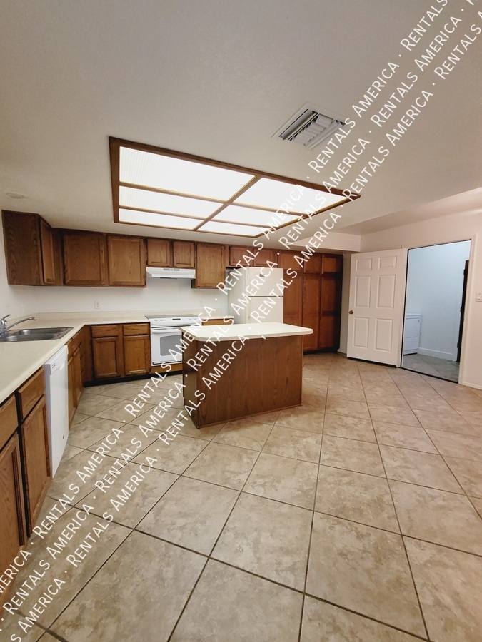 Apartment for rent at 13831 N Kendall Dr #A, Fountain Hills, AZ 85268