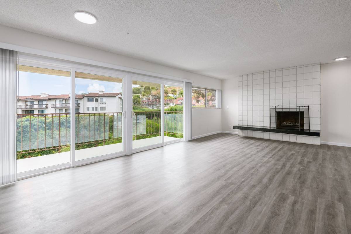 Apartment for rent at 2161 W 25th St, San Pedro, CA 90732