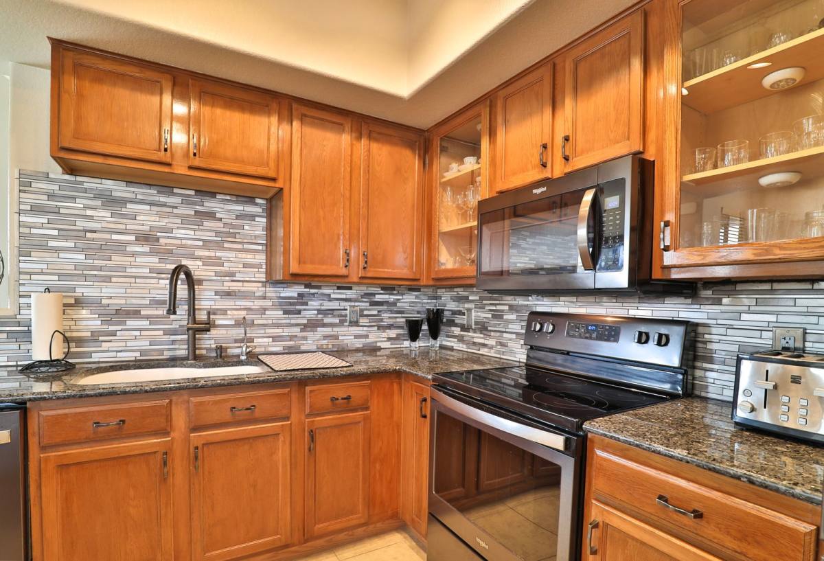 Townhouse for rent at 240 W Juniper Ave, Gilbert, AZ 85233