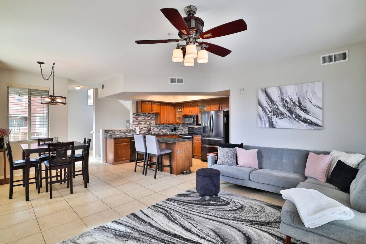 Townhouse for rent at 240 W Juniper Ave, Gilbert, AZ 85233