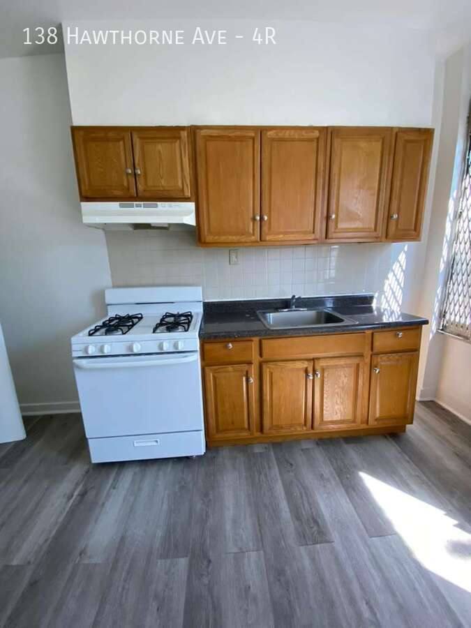 Apartment for rent at 138 Hawthorne Ave #4R, Yonkers, NY 10701