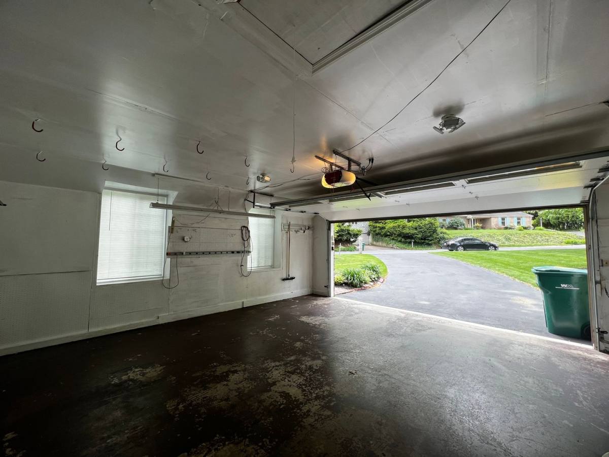 House for rent at 75 Plymouth Circle, Hershey, PA 17033