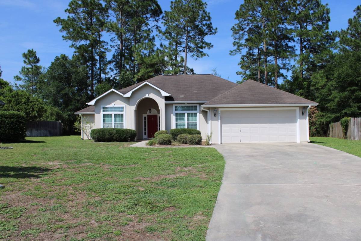 House for rent at 150 Lake Manor Dr, Kingsland, GA 31548