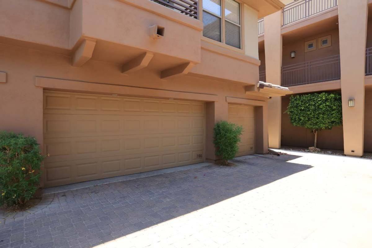House for rent at 19777 N 76th St, Scottsdale, AZ 85255