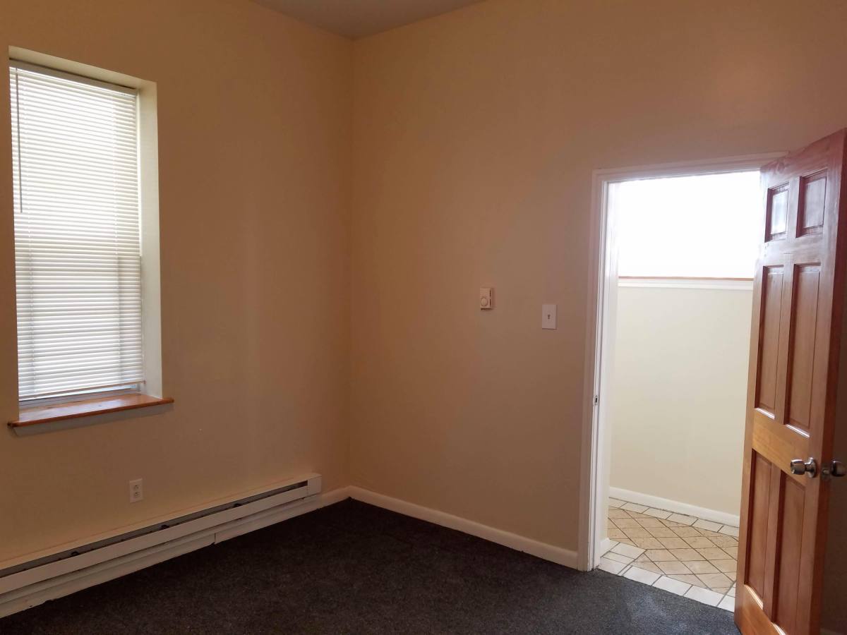 Apartment for rent at 1323 W Butler St - 1st Floor, Philadelphia, PA 19140