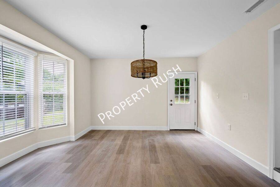 House for rent at 321 Whitmire Circle, Tunnel Hill, GA 30755