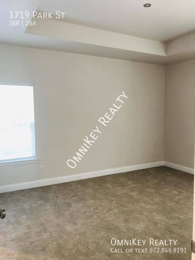 House for rent at 1719 Park St, Commerce, TX 75428