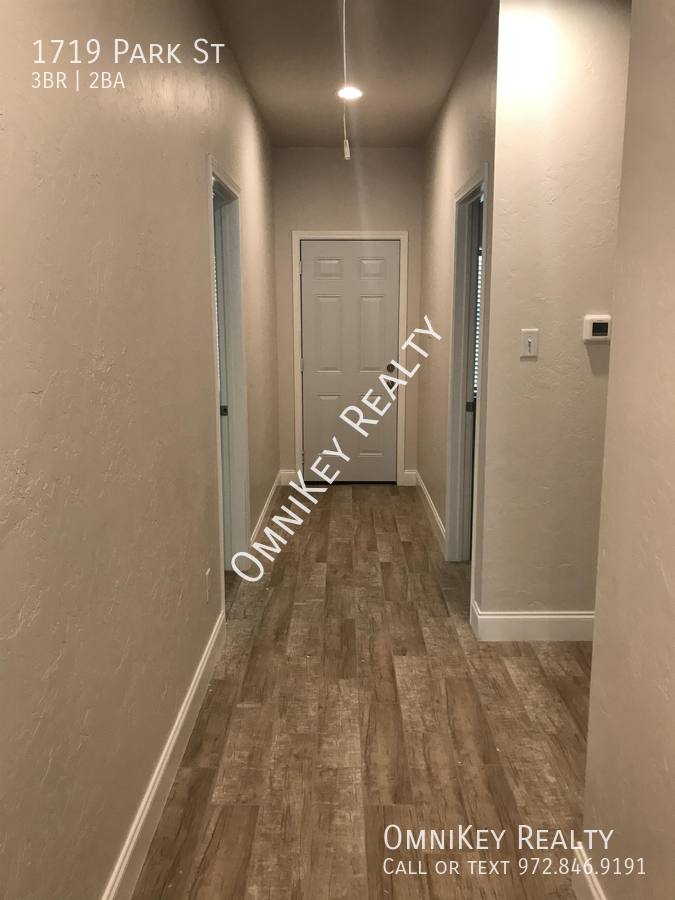 House for rent at 1719 Park St, Commerce, TX 75428