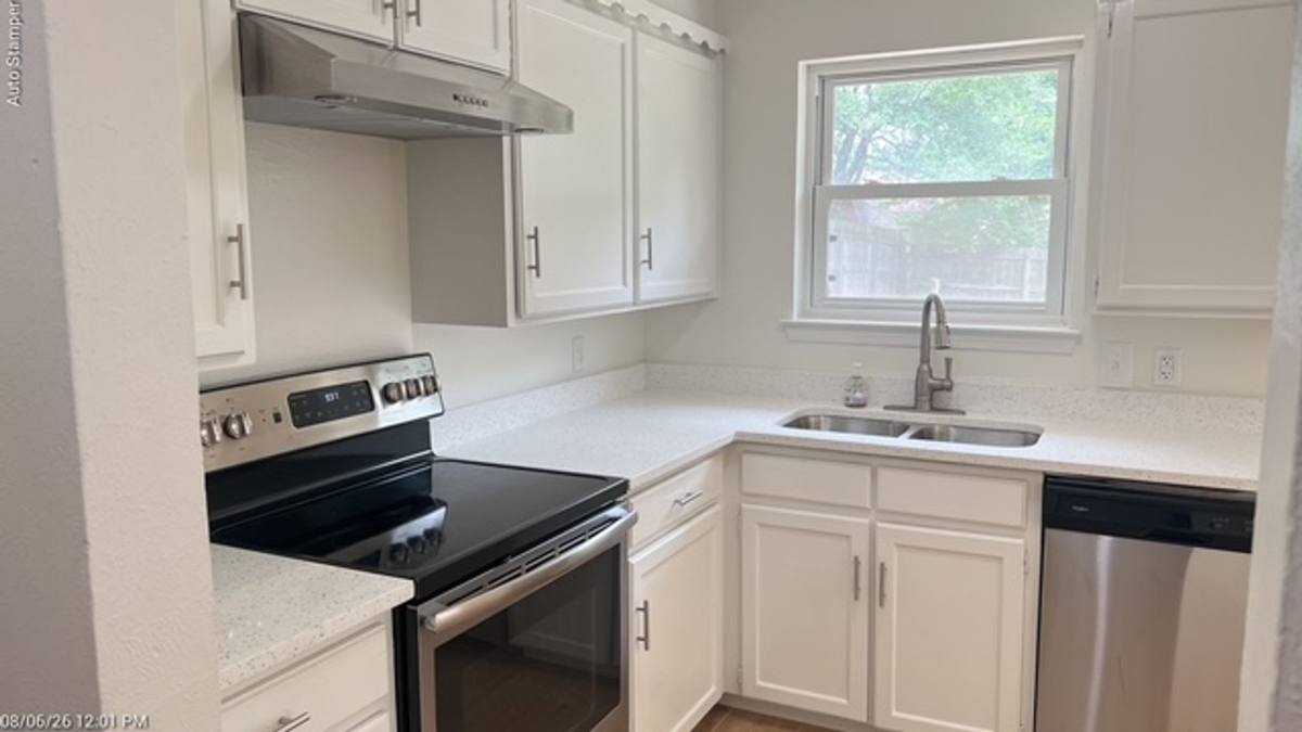 House for rent at 5701 Atlantis Terrace, Arlington, TX 76016
