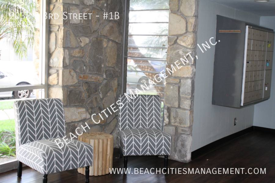 Condo for rent at 2033 E 3rd St #1B, Long Beach, CA 90814