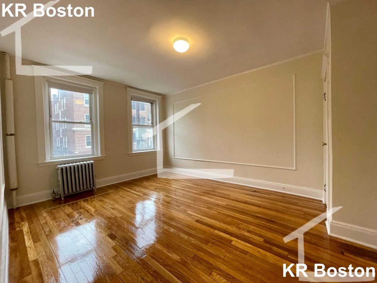 Apartment for rent at 10 Vinal St #5A, Brighton, MA 02135