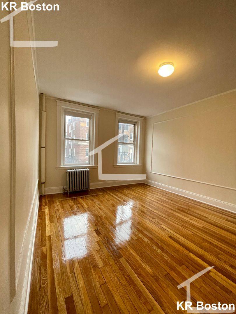 Apartment for rent at 10 Vinal St #5A, Brighton, MA 02135