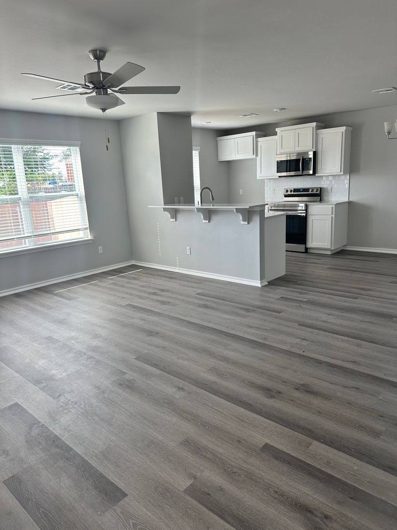 House for rent at 19601 N Pennsylvania Ave, Edmond, OK 73012