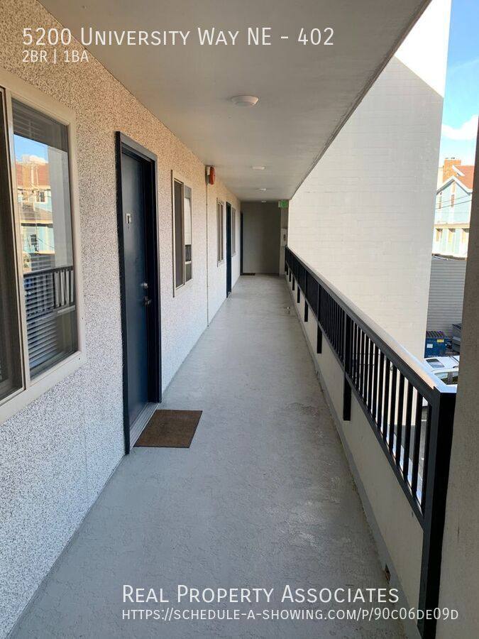 Apartment for rent at 5200 University Way NE #402, Seattle, WA 98105