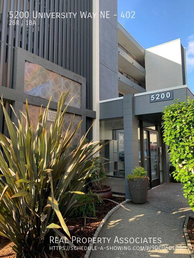 Apartment for rent at 5200 University Way NE #402, Seattle, WA 98105