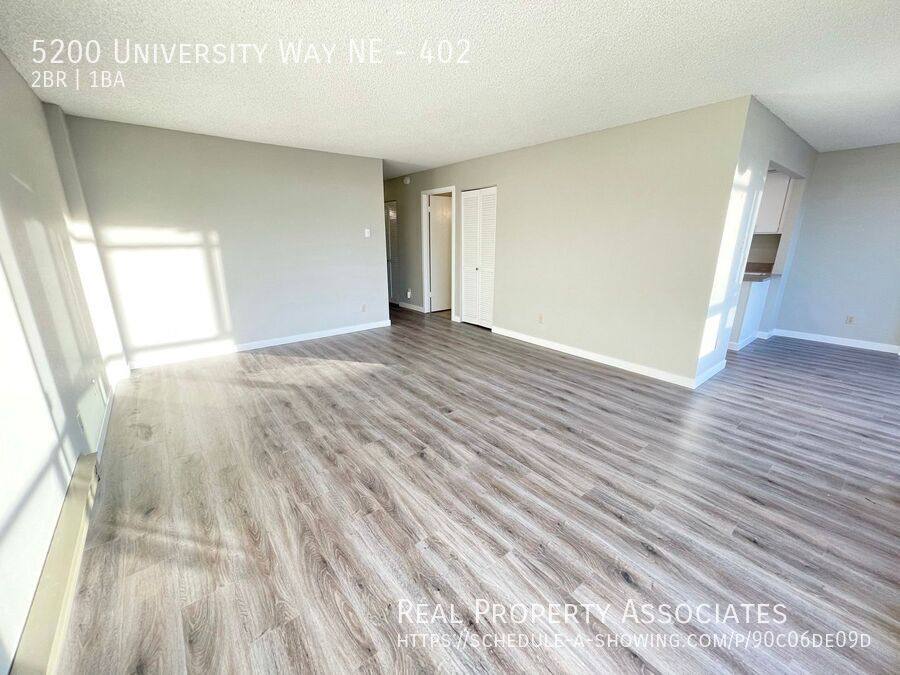 Apartment for rent at 5200 University Way NE #402, Seattle, WA 98105