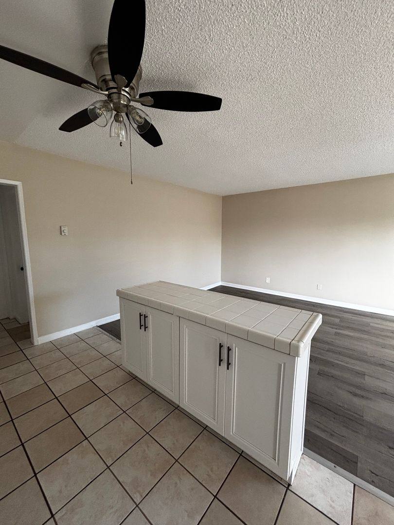 Apartment for rent at 1146-1152 Magnolia Ave, Long Beach, CA 90813