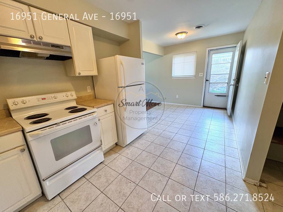Apartment for rent at 16951 General Ave, Fraser, MI 48026