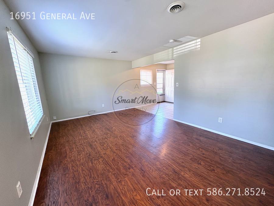 Apartment for rent at 16951 General Ave, Fraser, MI 48026