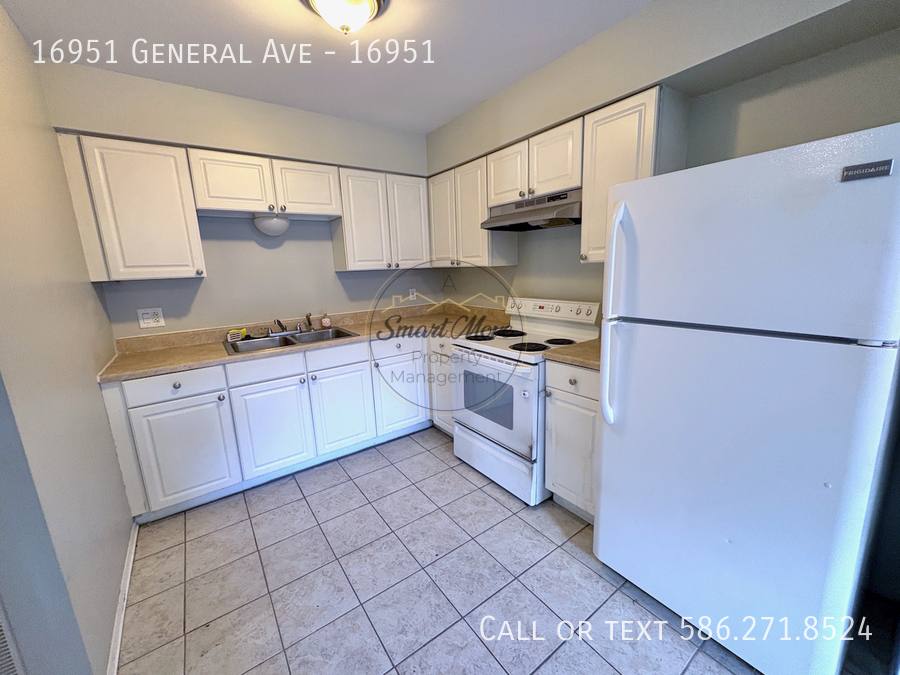 Apartment for rent at 16951 General Ave, Fraser, MI 48026