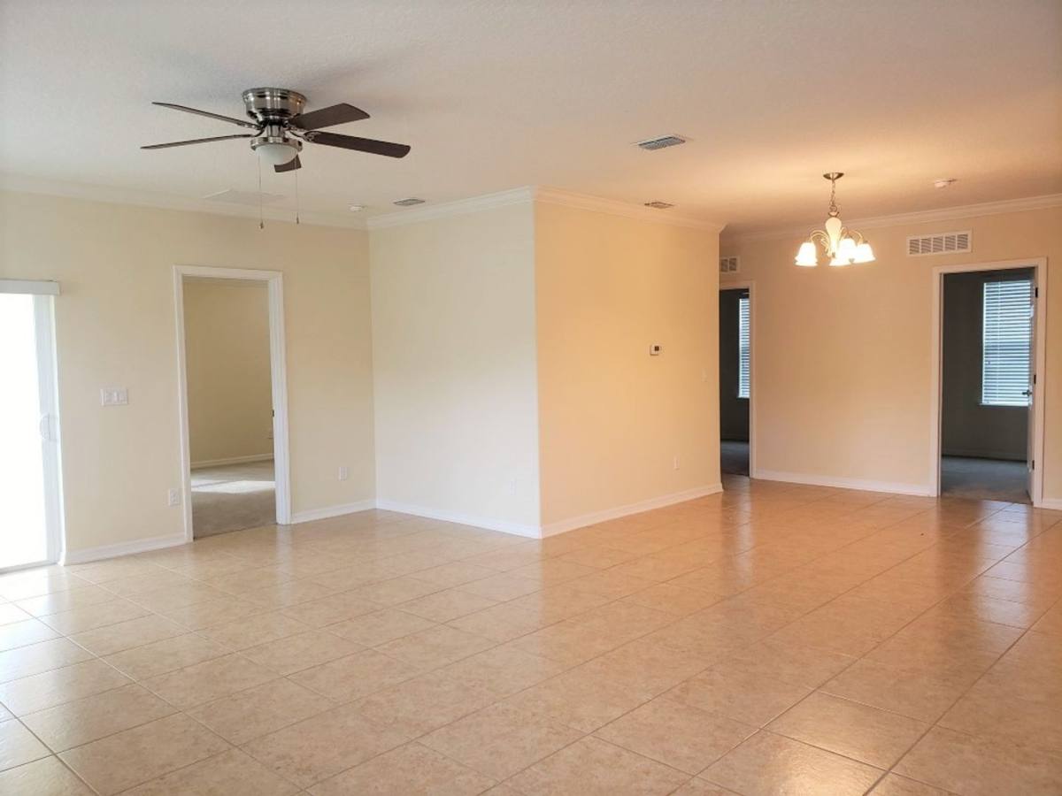 House for rent at 110 Cedar Circle Dr, Kingsland, GA 31548