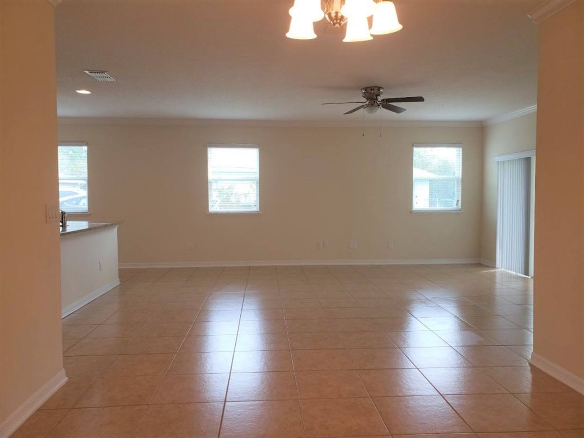 House for rent at 110 Cedar Circle Dr, Kingsland, GA 31548