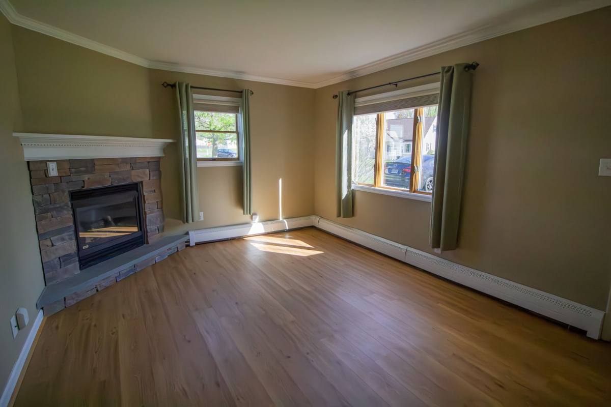 House for rent at 7 David Rd, Latham, NY 12110