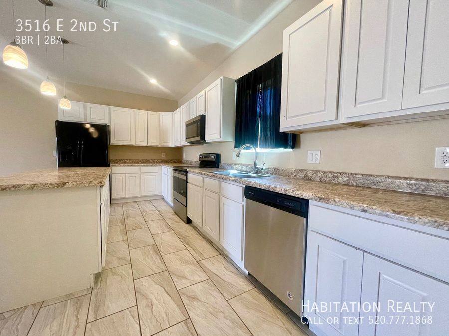 House for rent at 3516 E 2nd St, Tucson, AZ 85716