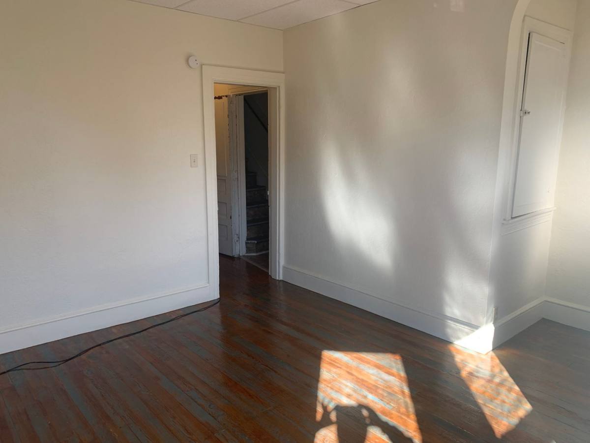 Apartment for rent at 625 E Market St, York, PA 17403