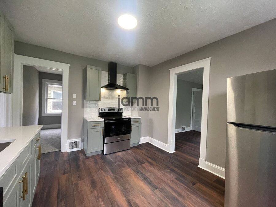 Apartment for rent at 2024 W 104th St Upp, Cleveland, OH 44102