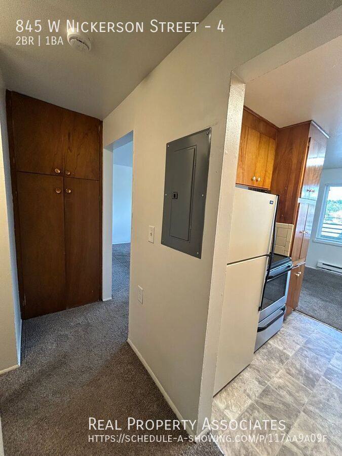 Apartment for rent at 845 W Nickerson St #4, Seattle, WA 98119